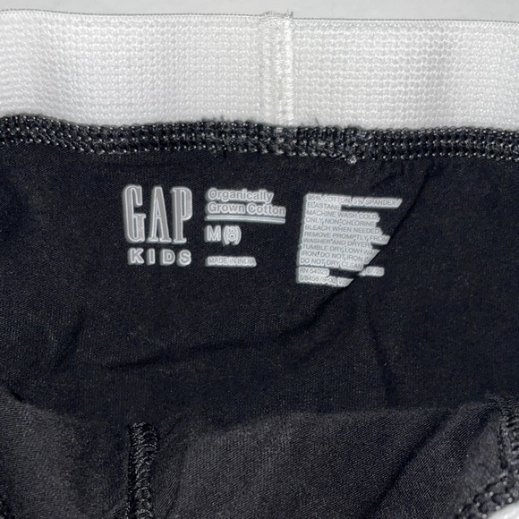 GAP Black and Gray Space-Themed Kids Briefs - Picture 11 of 11